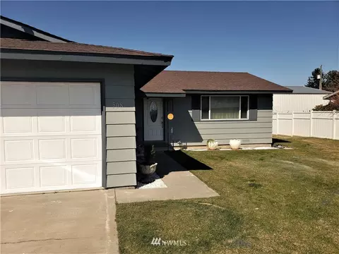 508 E 5th Ave, Warden, WA 98857 photo 4