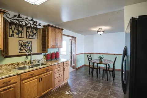 508 E 5th Ave, Warden, WA 98857 photo 11