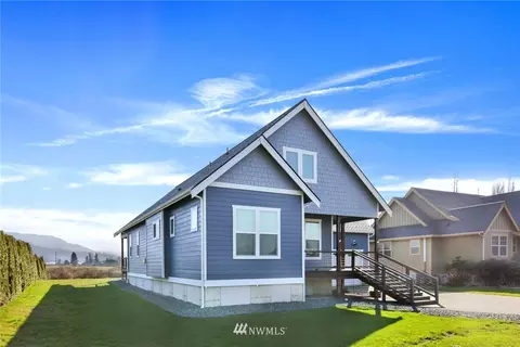 535 E 3rd St, Sumas, WA 98295 photo 30