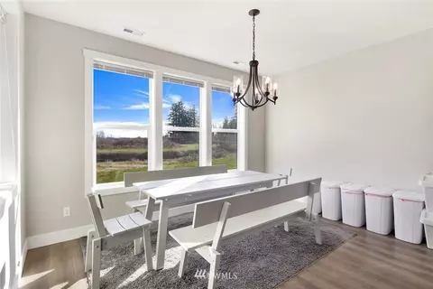 535 E 3rd St, Sumas, WA 98295 photo 12