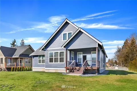 535 E 3rd St, Sumas, WA 98295 photo 4