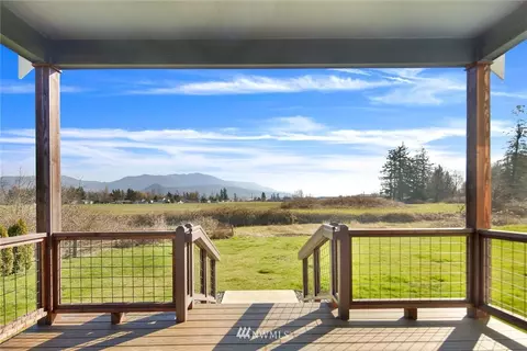 535 E 3rd St, Sumas, WA 98295 photo 5