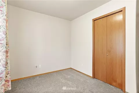 30225 SE 398th St, Enumclaw, WA 98022 photo 17
