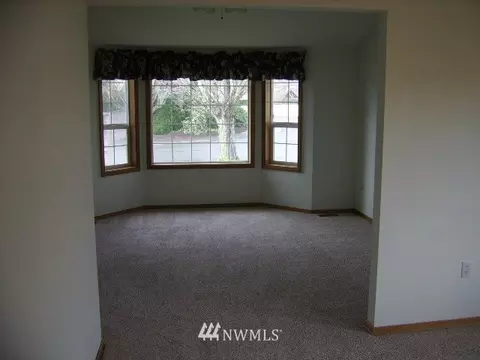 107 Almadon St, Enumclaw, WA 98022 photo 12