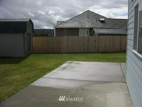 107 Almadon St, Enumclaw, WA 98022 photo 8