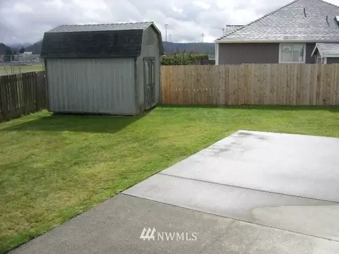 107 Almadon St, Enumclaw, WA 98022 photo 9