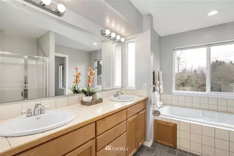 8910 NE 178th St, Bothell, WA 98011 photo 15