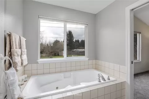 8910 NE 178th St, Bothell, WA 98011 photo 14