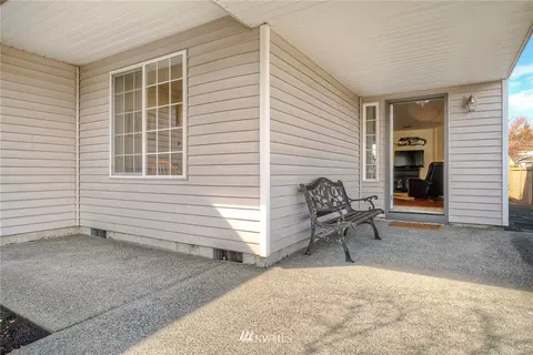 7623 195th Street Ct E, Spanaway, WA 98387 photo 2