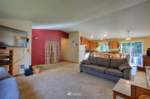 25507 30th Ave E, Spanaway, WA 98387 photo 2