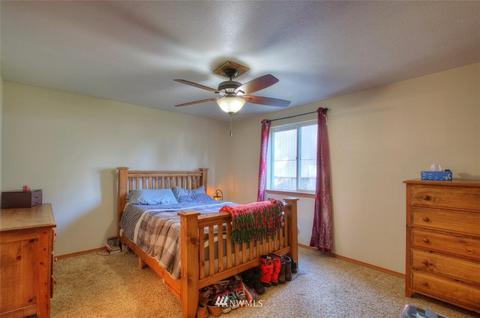 25507 30th Ave E, Spanaway, WA 98387 photo 9