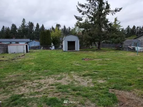 206 Olympia St E, Rainier, WA 98576 photo 3