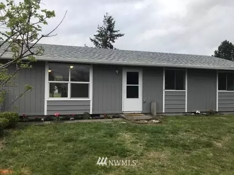206 Olympia St E, Rainier, WA 98576 photo 2