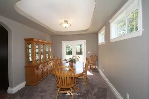 7614 Rainier Dr, Everett, WA 98203 photo 4