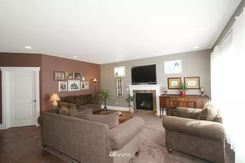 7614 Rainier Dr, Everett, WA 98203 photo 8