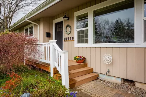 711 Chestnut St, Sumner, WA 98390 photo 4
