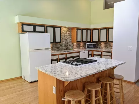 4805 236th St E, Spanaway, WA 98387 photo 9