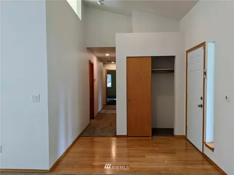 4805 236th St E, Spanaway, WA 98387 photo 6
