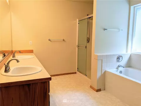 4805 236th St E, Spanaway, WA 98387 photo 16
