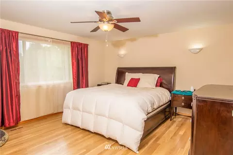 16906 31st Dr SE, Bothell, WA 98012 photo 14