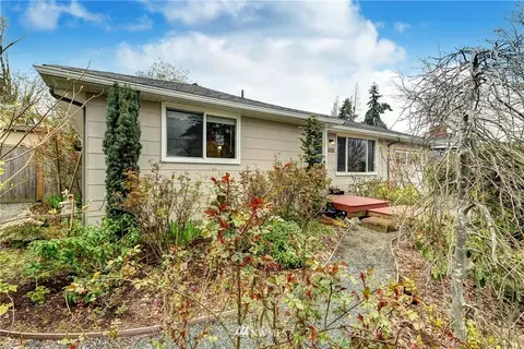 616 Pilchuck Path, Everett, WA 98201 photo 2