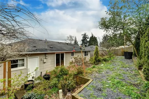 616 Pilchuck Path, Everett, WA 98201 photo 4