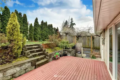 616 Pilchuck Path, Everett, WA 98201 photo 5