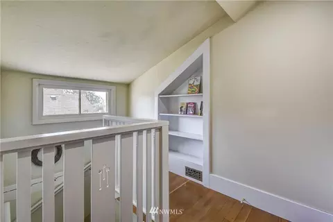 3207 33rd Ave S, Seattle, WA 98144 photo 12