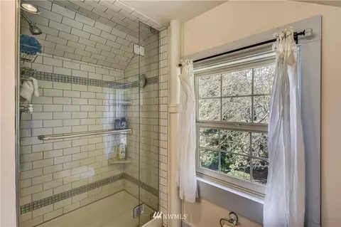 3207 33rd Ave S, Seattle, WA 98144 photo 14