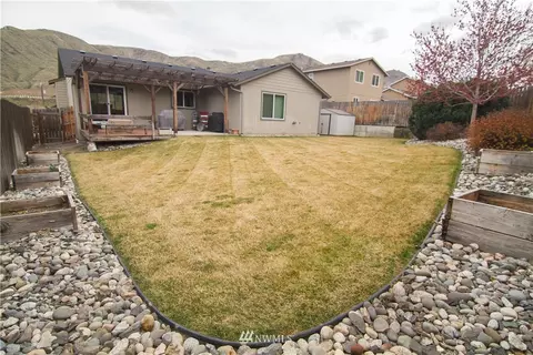 2128 Citation Loop, Wenatchee, WA 98801 photo 21