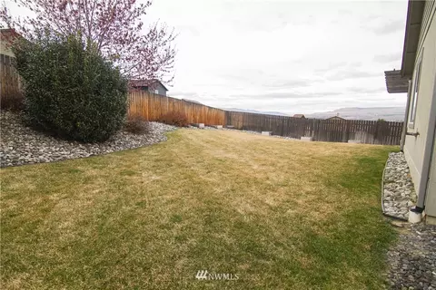 2128 Citation Loop, Wenatchee, WA 98801 photo 23