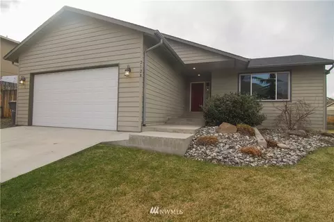 2128 Citation Loop, Wenatchee, WA 98801 photo 26