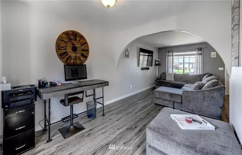 216 Orting Ave NW, Orting, WA 98360 photo 9