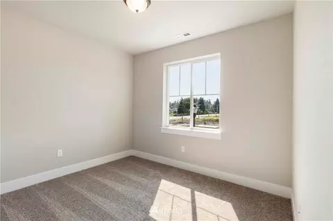 135 Love Dr, Enumclaw, WA 98022 photo 27