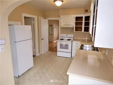 1018 Colby Ave, Everett, WA 98201 photo 6