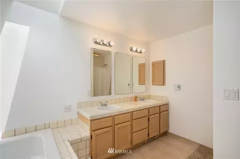 7505 7th Dr W, Everett, WA 98203 photo 14