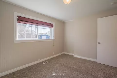 1703 Voight St, Sumner, WA 98390 photo 13