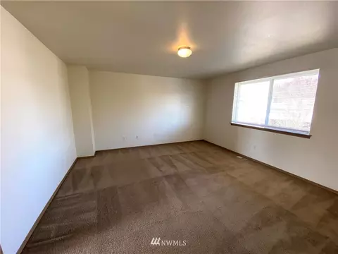 19711 84th Ave E, Spanaway, WA 98387 photo 6