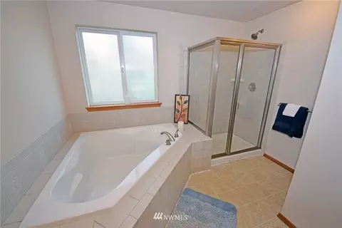 16026 39th Ave SE, Bothell, WA 98012 photo 17