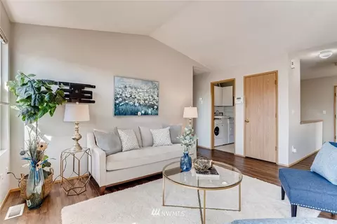 21022 25th Dr SE, Bothell, WA 98021 photo 5