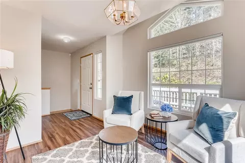 21022 25th Dr SE, Bothell, WA 98021 photo 4