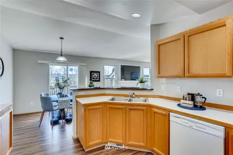 21022 25th Dr SE, Bothell, WA 98021 photo 9