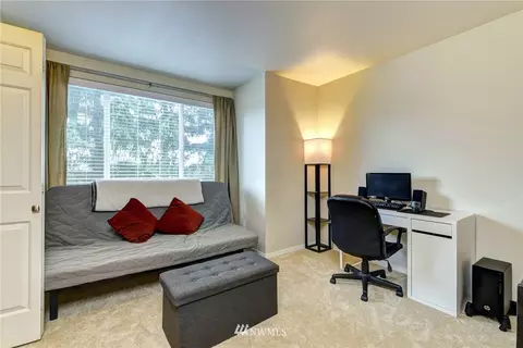 11845 NE 162nd Ln, Bothell, WA 98011 photo 17