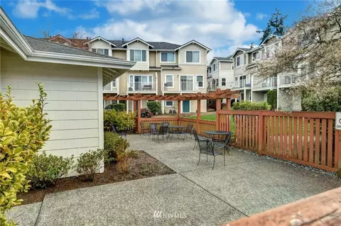 11845 NE 162nd Ln, Bothell, WA 98011 photo 23