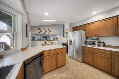 515 Bathke Ave, Enumclaw, WA 98022 photo 5