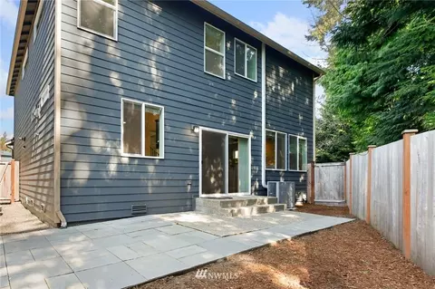 19819 3rd Ave SE, Bothell, WA 98012 photo 27