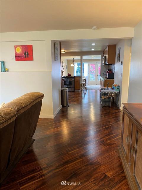 7424 Beverly Ln, Everett, WA 98203 photo 3