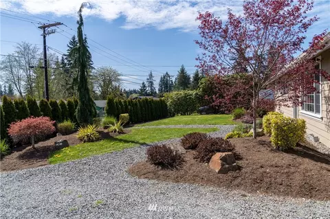 407 216th St SW, Bothell, WA 98021 photo 2