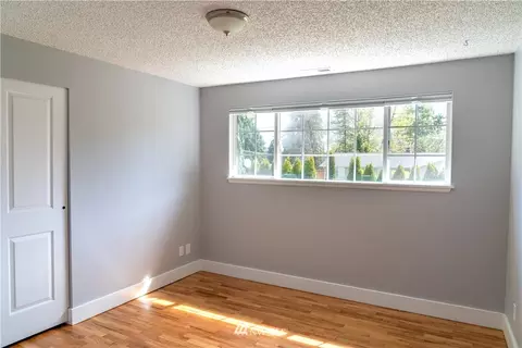 407 216th St SW, Bothell, WA 98021 photo 8