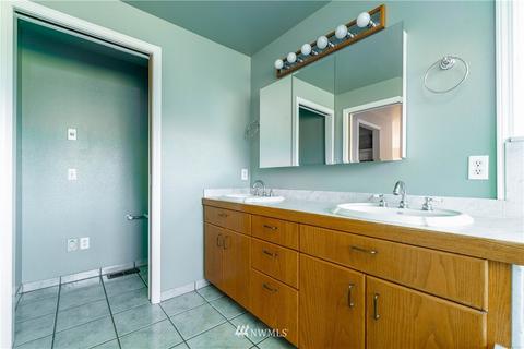 27414 30th Ave E, Spanaway, WA 98387 photo 17